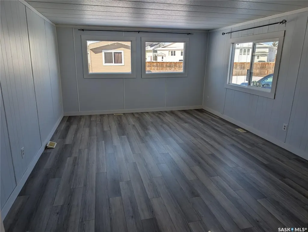 219 Grant Street Saskatoon SK S7N 2A5