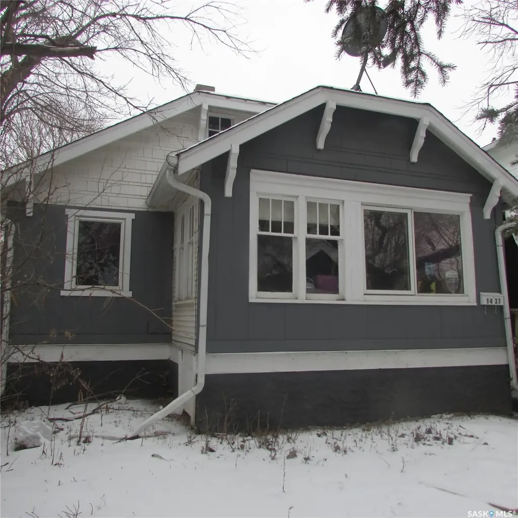 1437 Elphinstone Street Regina SK S4T 3M7