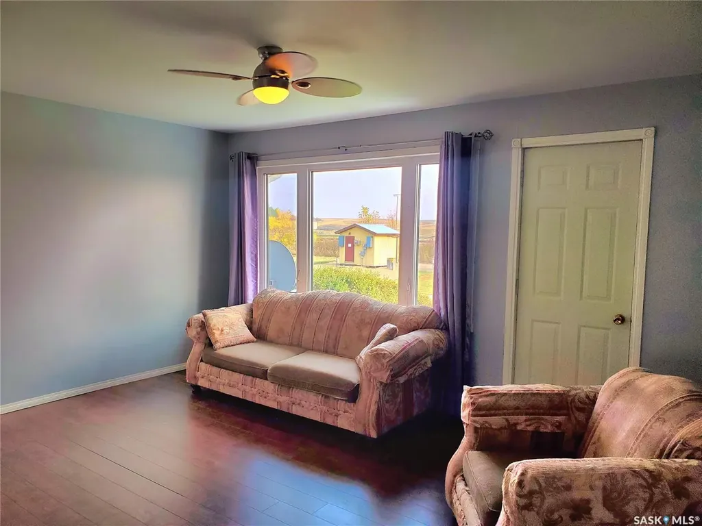 102 Railway Avenue E Waldeck SK S0H 4J0