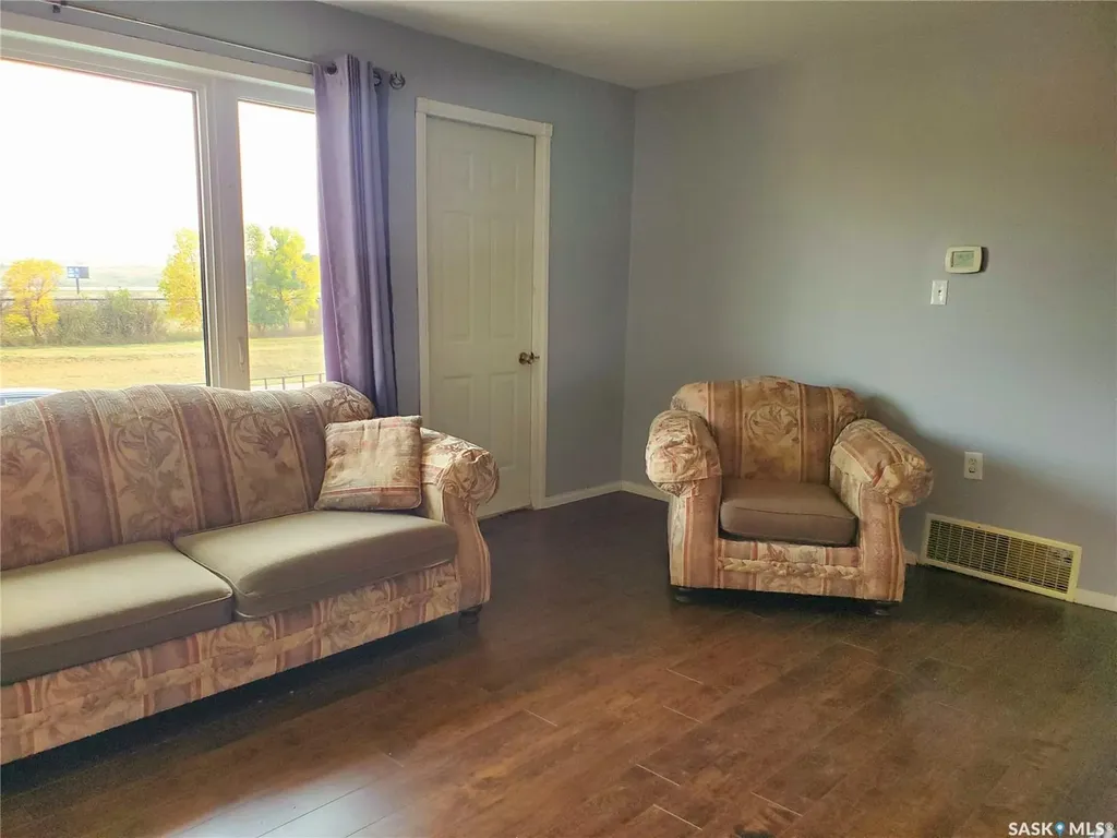 102 Railway Avenue E Waldeck SK S0H 4J0