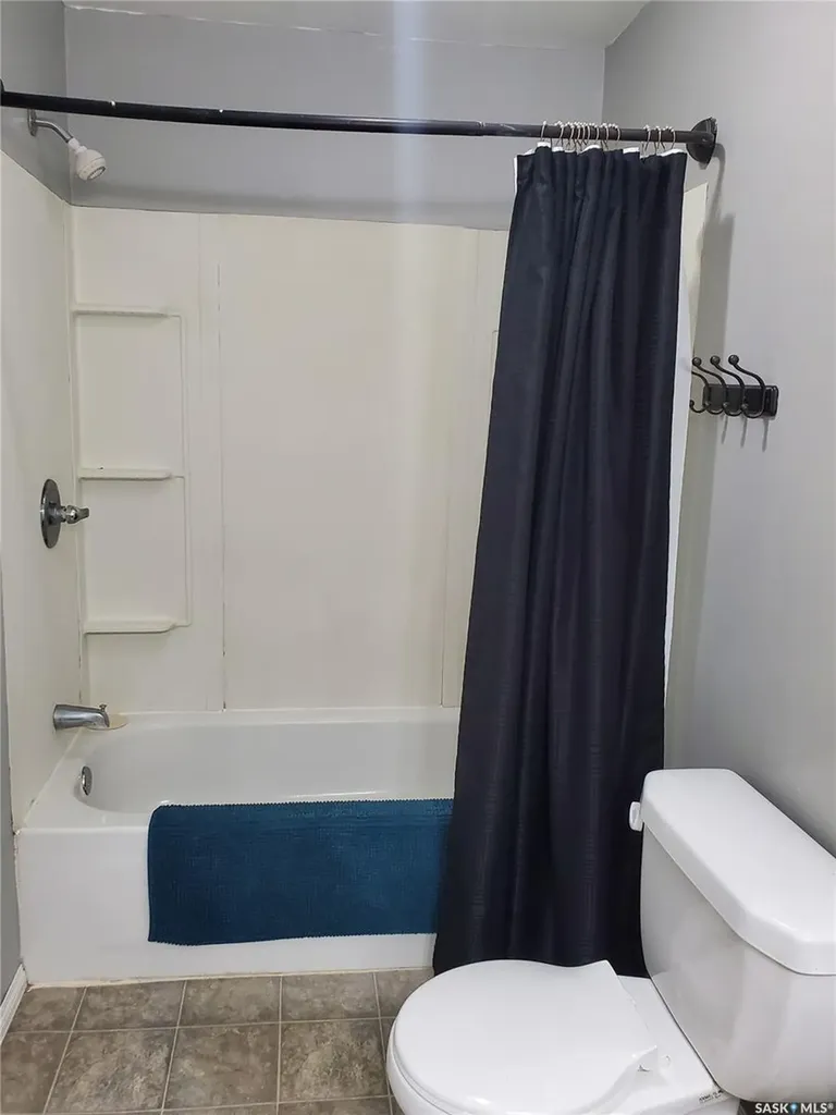 102 Railway Avenue E Waldeck SK S0H 4J0