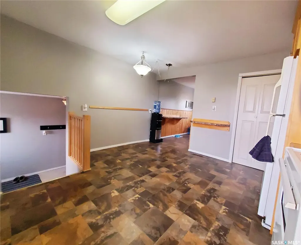 102 Railway Avenue E Waldeck SK S0H 4J0