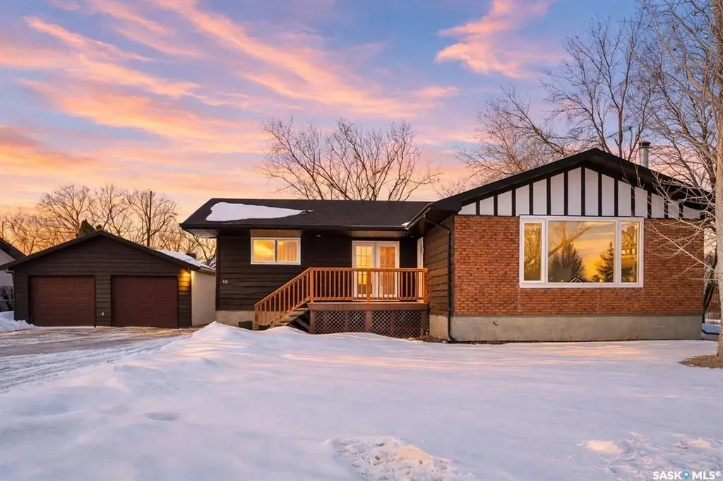 82 Burton Street Grand Coulee SK S4M 0A3