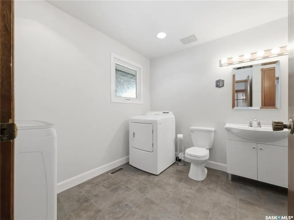 82 Burton Street Grand Coulee SK S4M 0A3