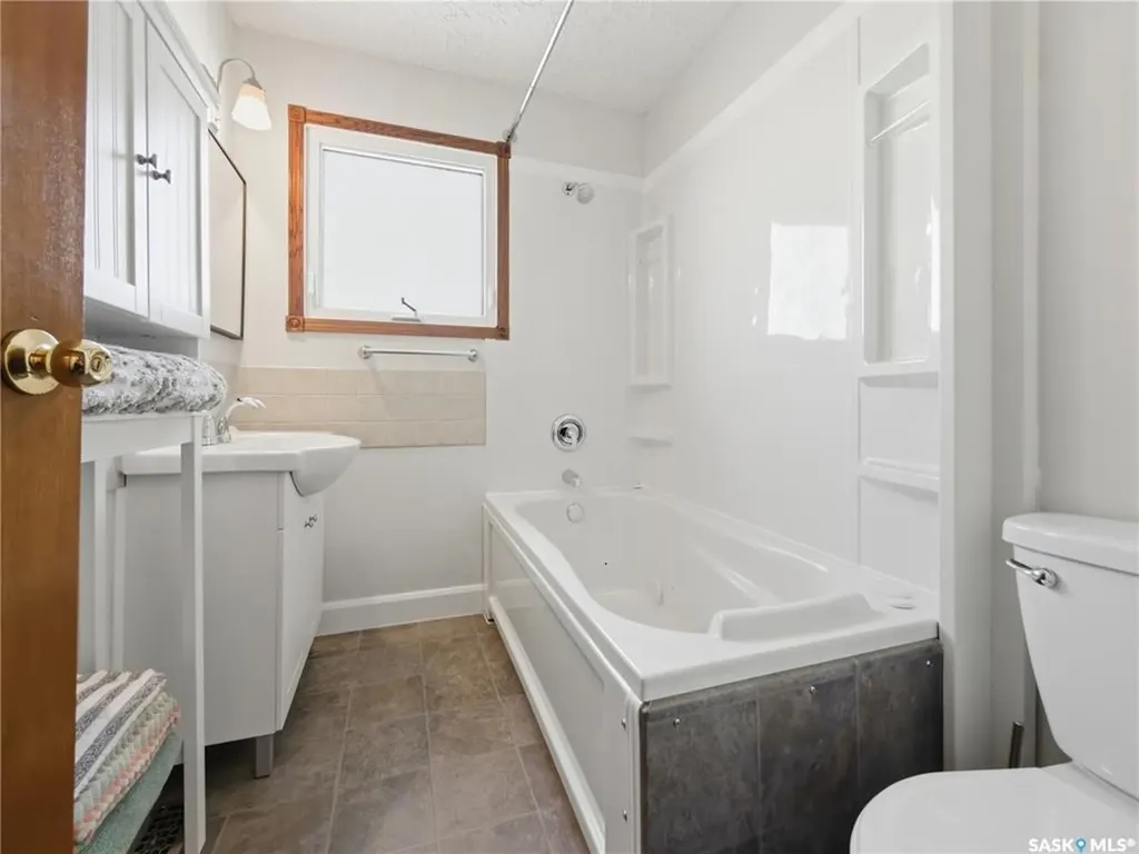 82 Burton Street Grand Coulee SK S4M 0A3