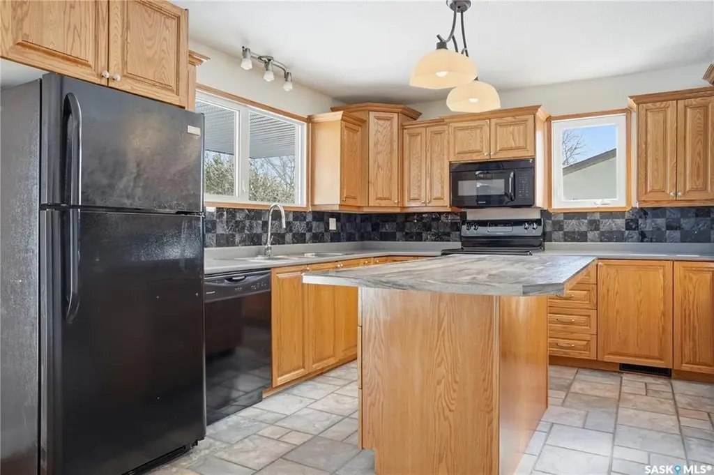 82 Burton Street Grand Coulee SK S4M 0A3