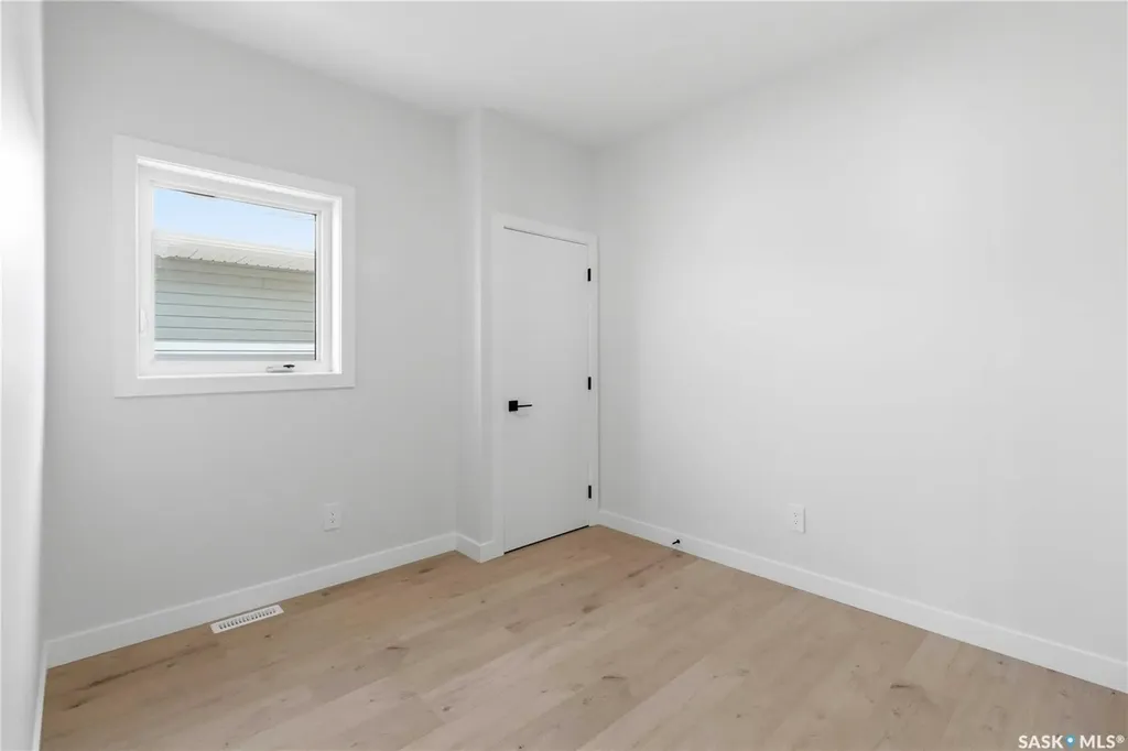 410 Nazarali Manor Saskatoon SK S7V 1X4