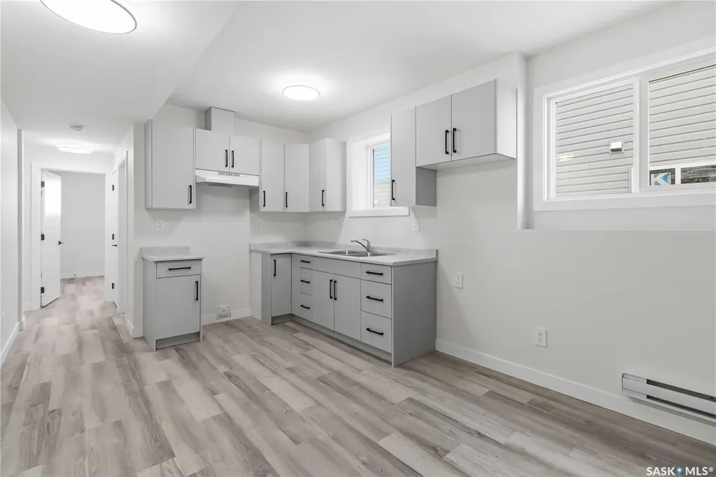 410 Nazarali Manor Saskatoon SK S7V 1X4