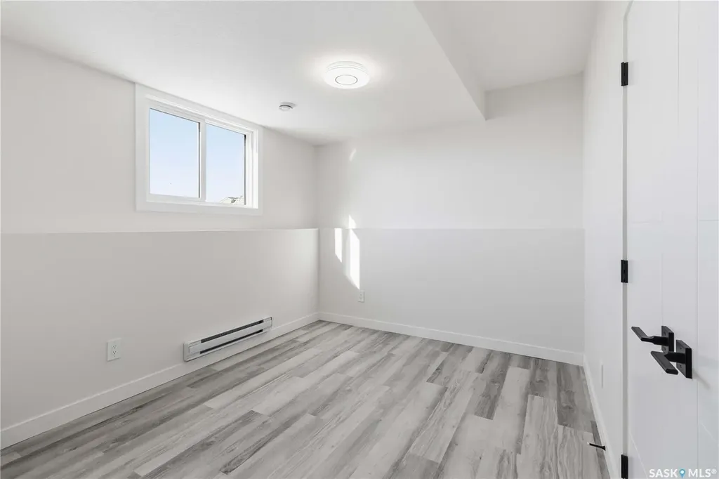 410 Nazarali Manor Saskatoon SK S7V 1X4