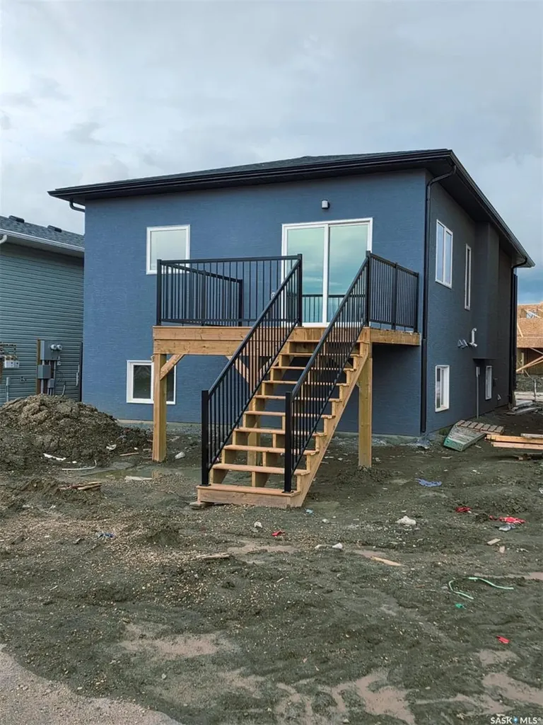 410 Nazarali Manor Saskatoon SK S7V 1X4