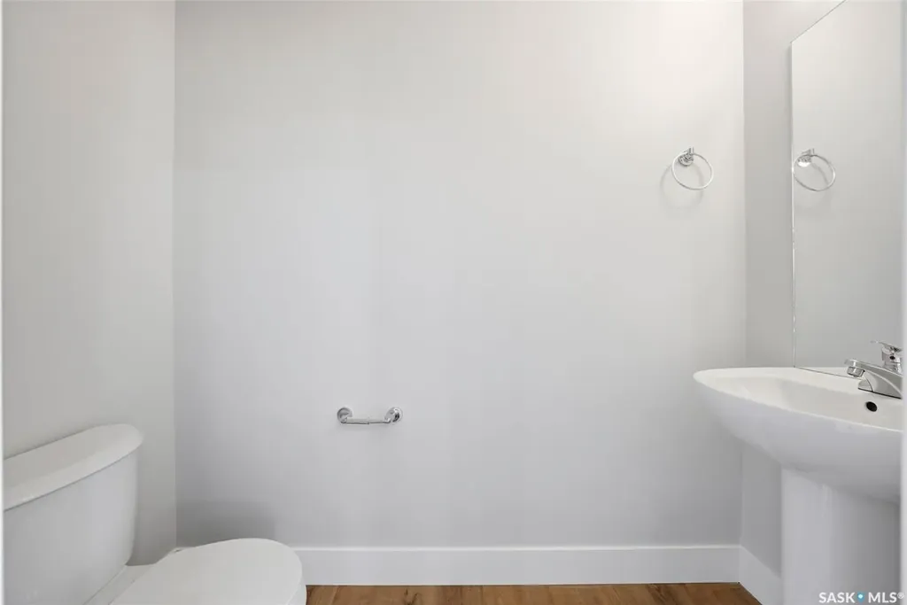 3220 11th Street W Saskatoon SK S7M 5M4