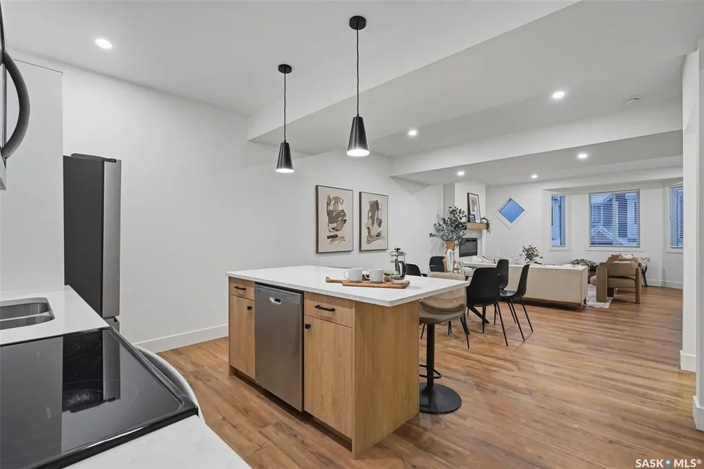 3220 11th Street W Saskatoon SK S7M 5M4