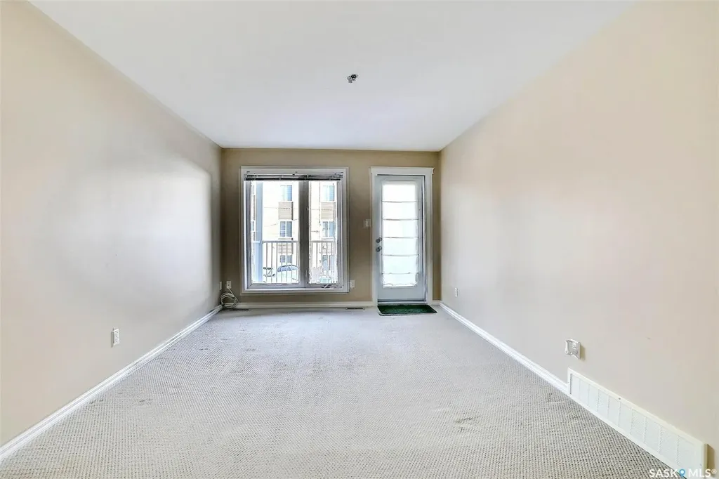 3946 Robinson Street Regina SK S4S 3C8