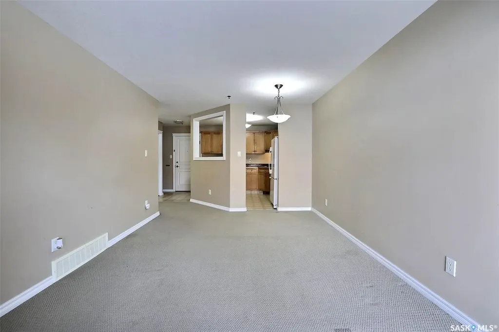 3946 Robinson Street Regina SK S4S 3C8