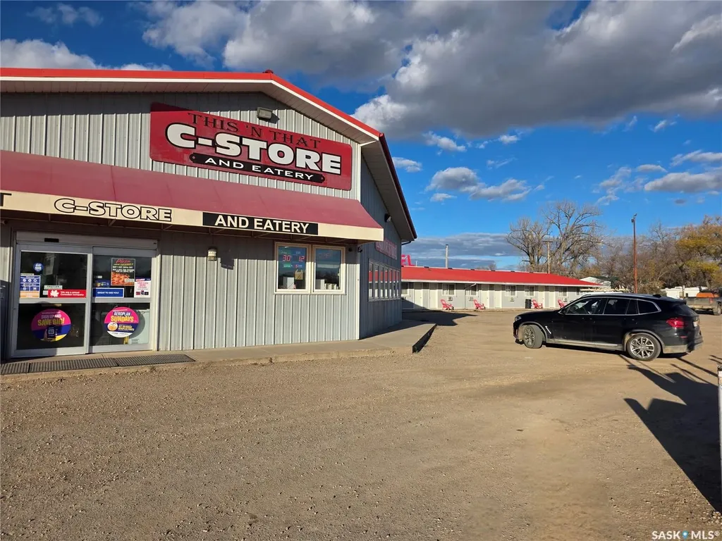911 18 Highway Carnduff SK S0C 0S0