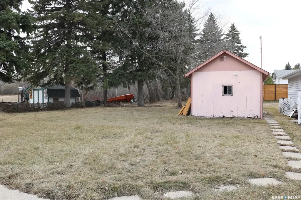912 Lalonde Street Whitewood SK S0G 5C0