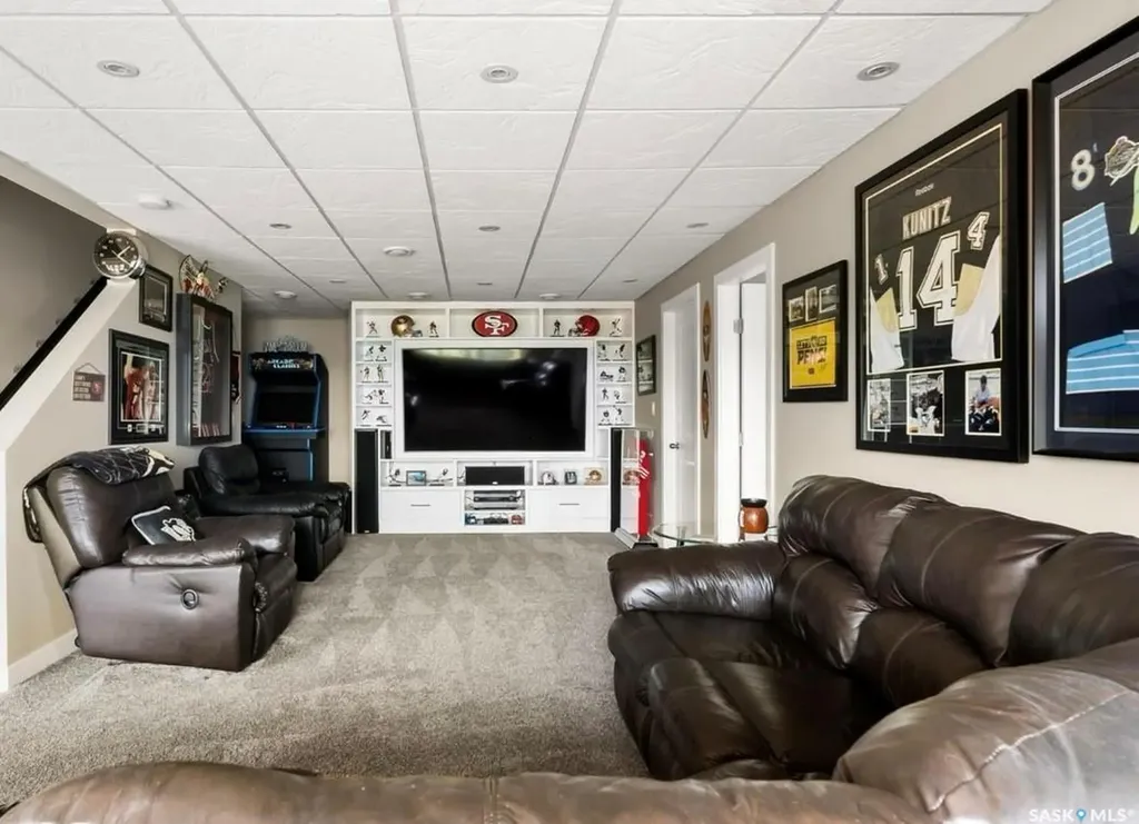 30 Shore Acres Drive Mckillop Rm No. 220 SK S0G 4L0