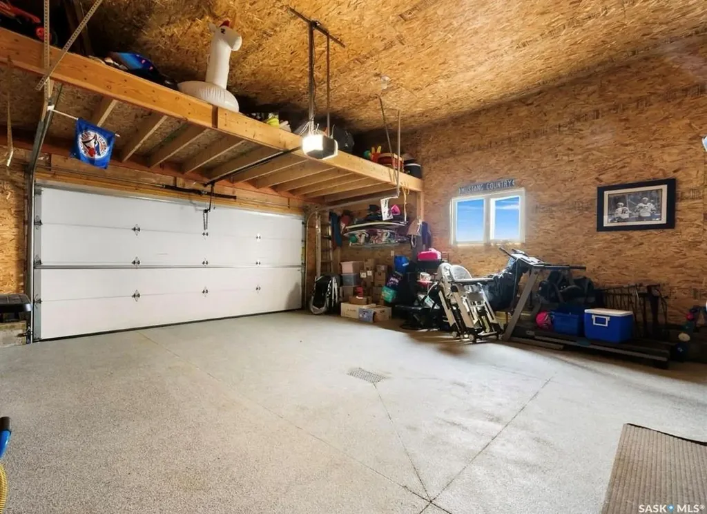 30 Shore Acres Drive Mckillop Rm No. 220 SK S0G 4L0
