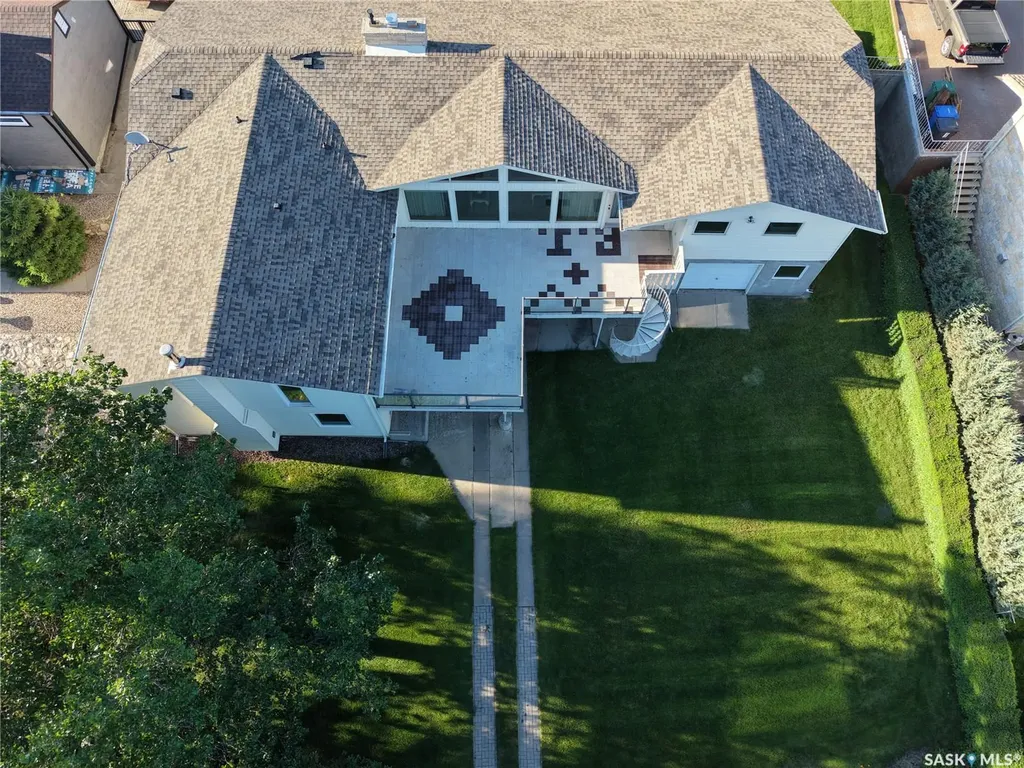 110 Logan Crescent E Yorkton SK S3N 0V9