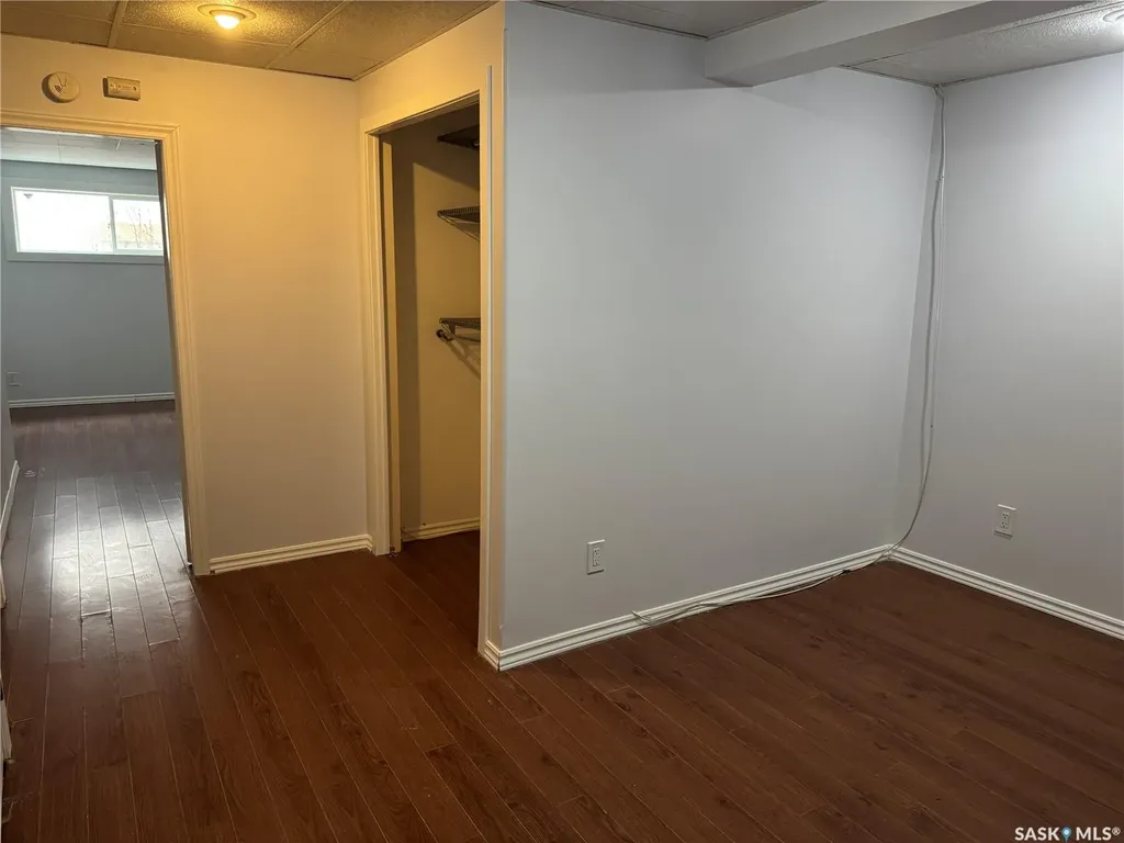 1318 B Avenue N Saskatoon SK S7L 1G5