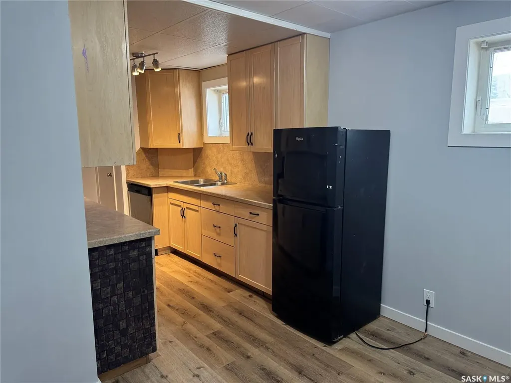 1318 B Avenue N Saskatoon SK S7L 1G5