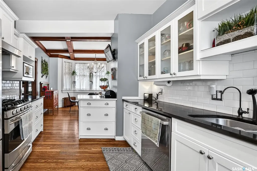 161 Marlborough Street E Moose Jaw SK S6H 0T3