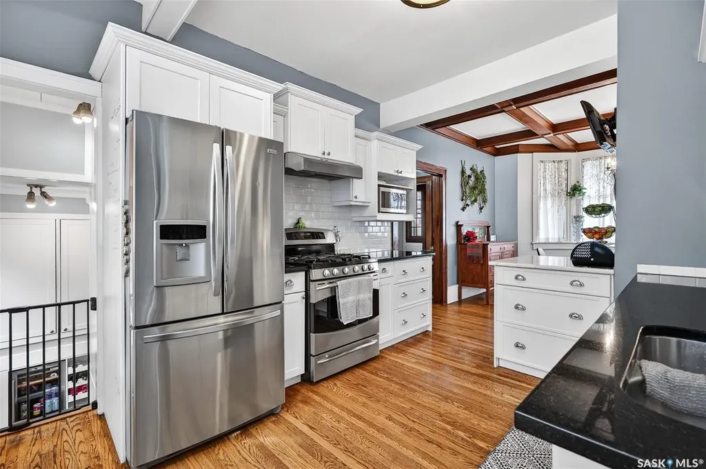 161 Marlborough Street E Moose Jaw SK S6H 0T3