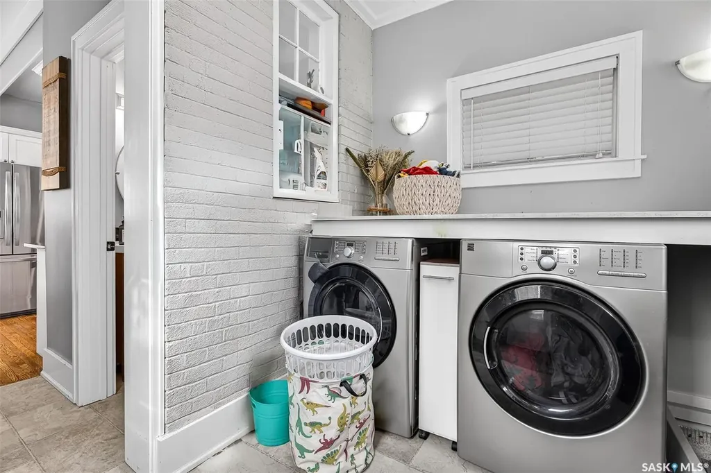 161 Marlborough Street E Moose Jaw SK S6H 0T3