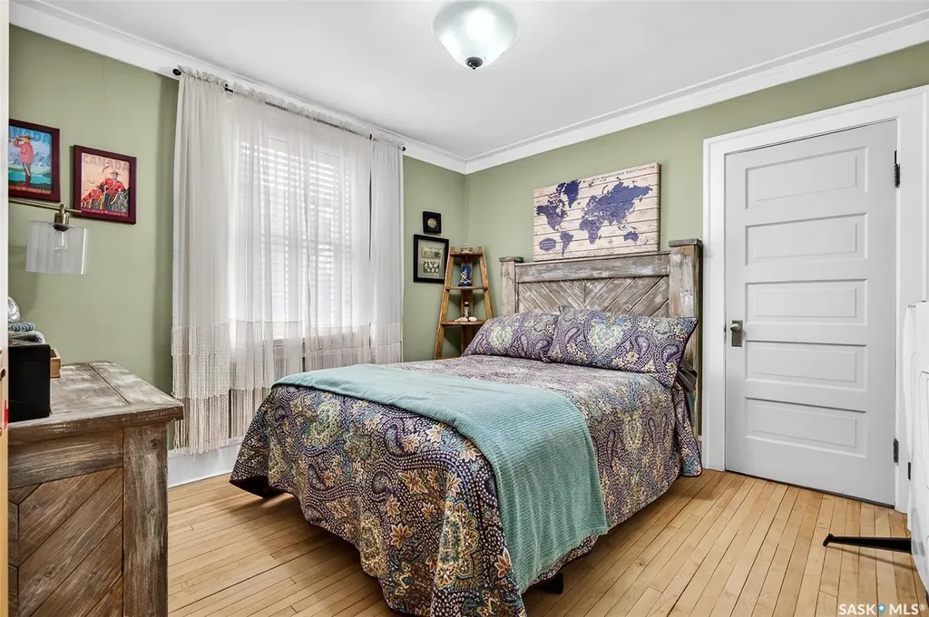 161 Marlborough Street E Moose Jaw SK S6H 0T3