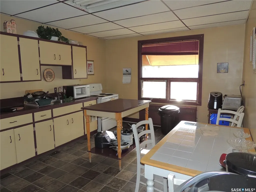 729 Carbon Avenue Bienfait SK S0C 0M0