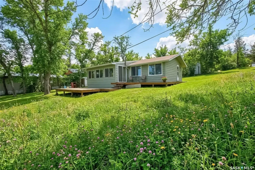 1206 Tatanka Drive Sun Valley SK S0H 4C0
