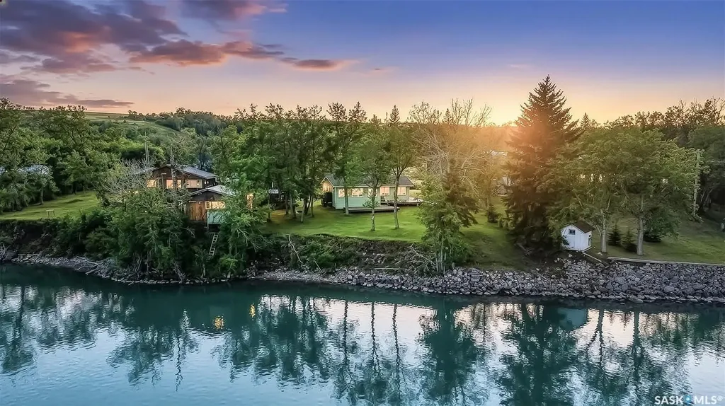 1206 Tatanka Drive Sun Valley SK S0H 4C0