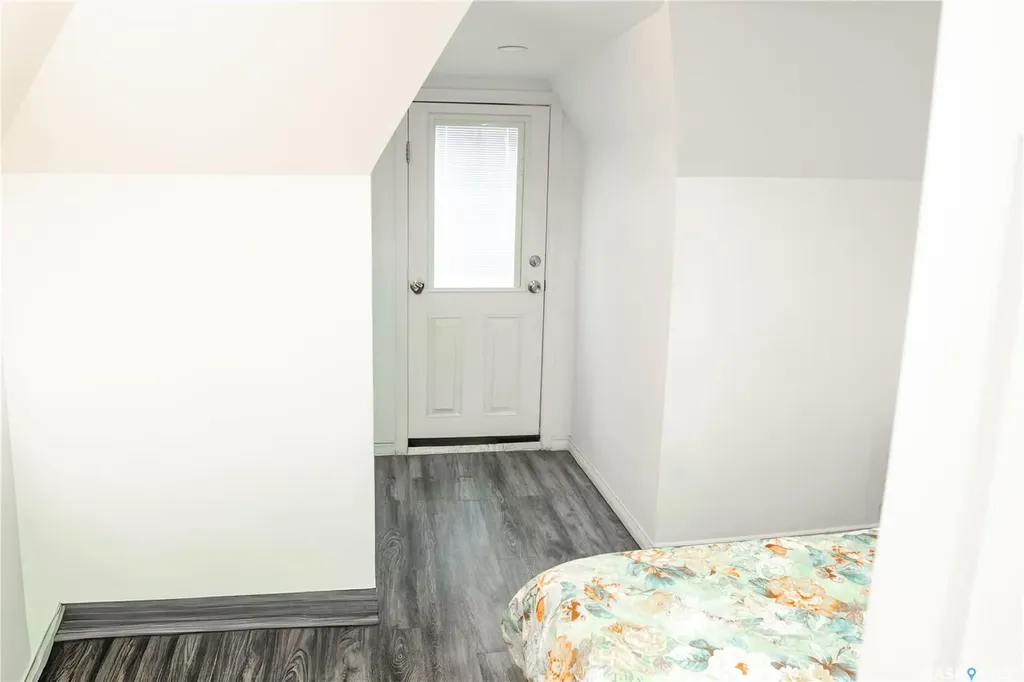 2128 Osler Street Regina SK S4P 1W6