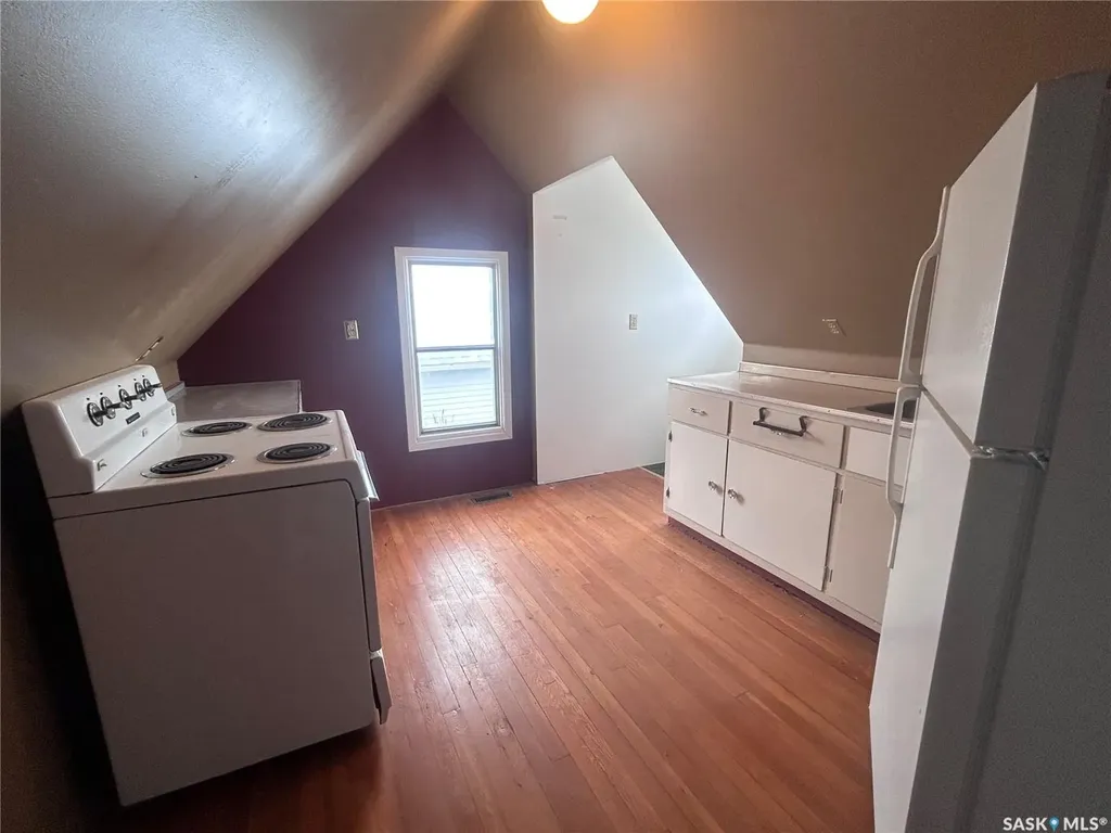 935 4th Street Estevan SK S4A 0W2