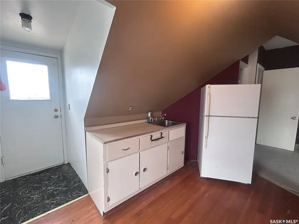 935 4th Street Estevan SK S4A 0W2