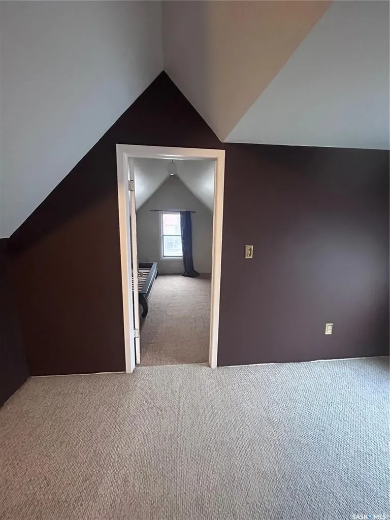 935 4th Street Estevan SK S4A 0W2