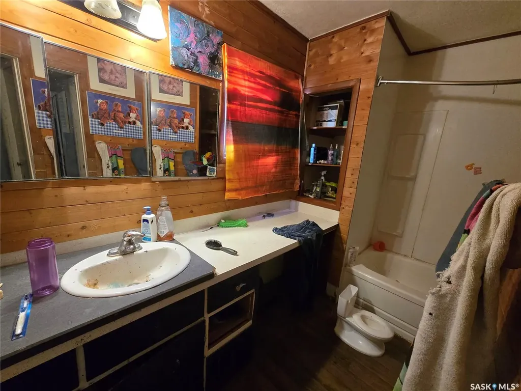 470 2nd Avenue NW Swift Current SK S9H 0P7