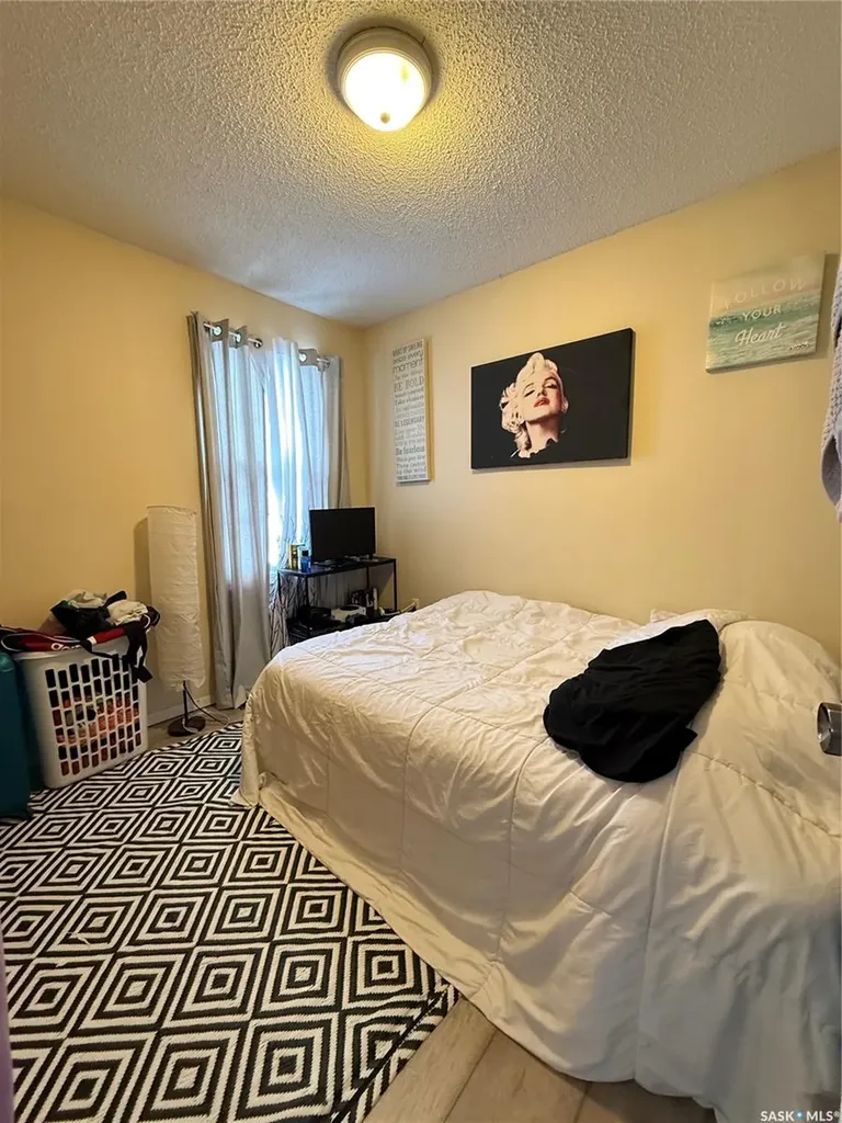 89 Darlington Street W Yorkton SK S3N 0E8