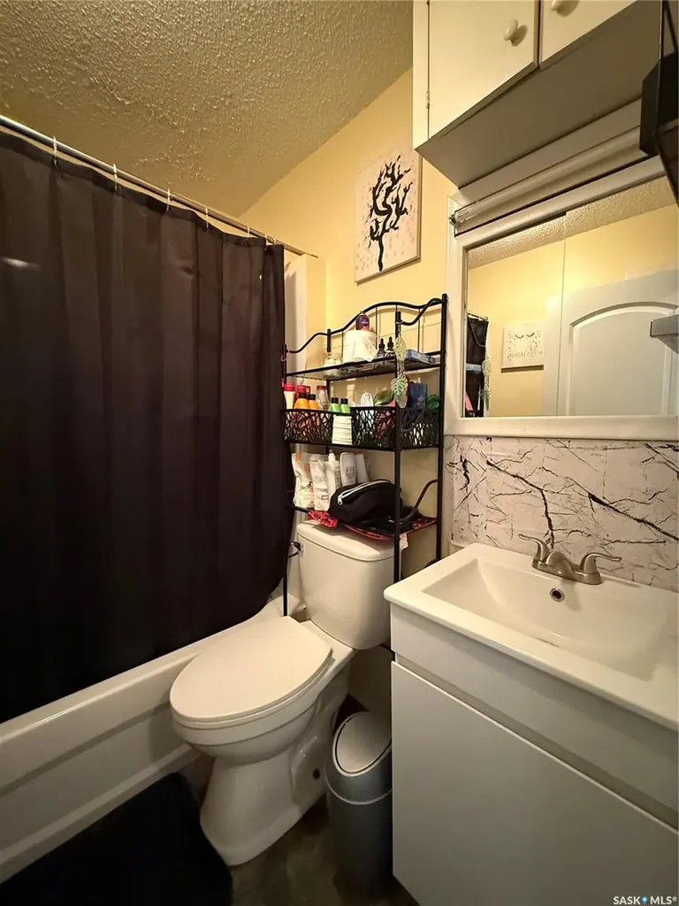 89 Darlington Street W Yorkton SK S3N 0E8