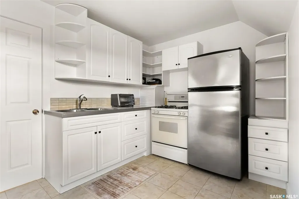 307A Currie Avenue Round Lake SK S0A 3Y0