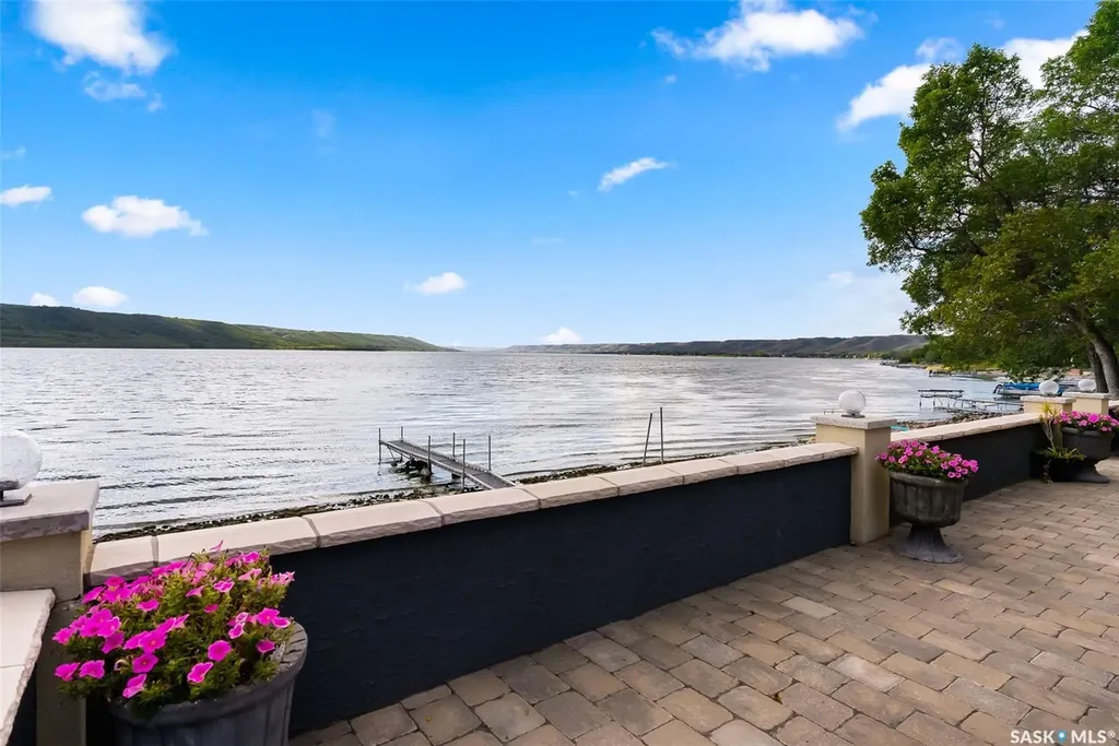 307A Currie Avenue Round Lake SK S0A 3Y0