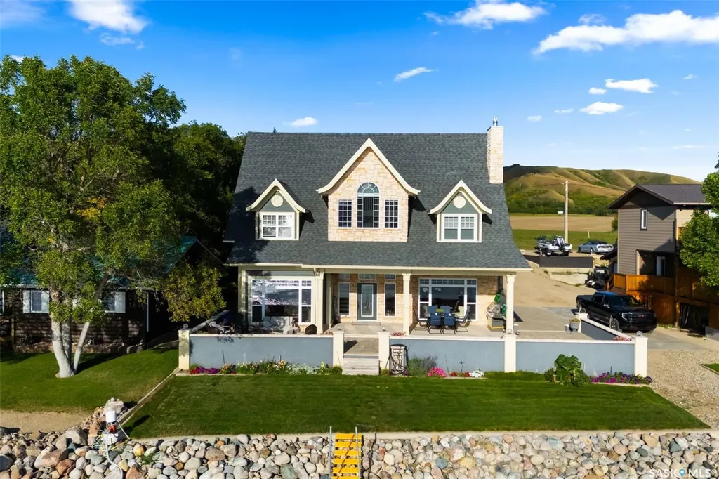 307A Currie Avenue Round Lake SK S0A 3Y0