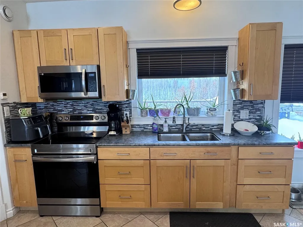 237 Eagle Point Drive La Ronge SK S0J 1L0