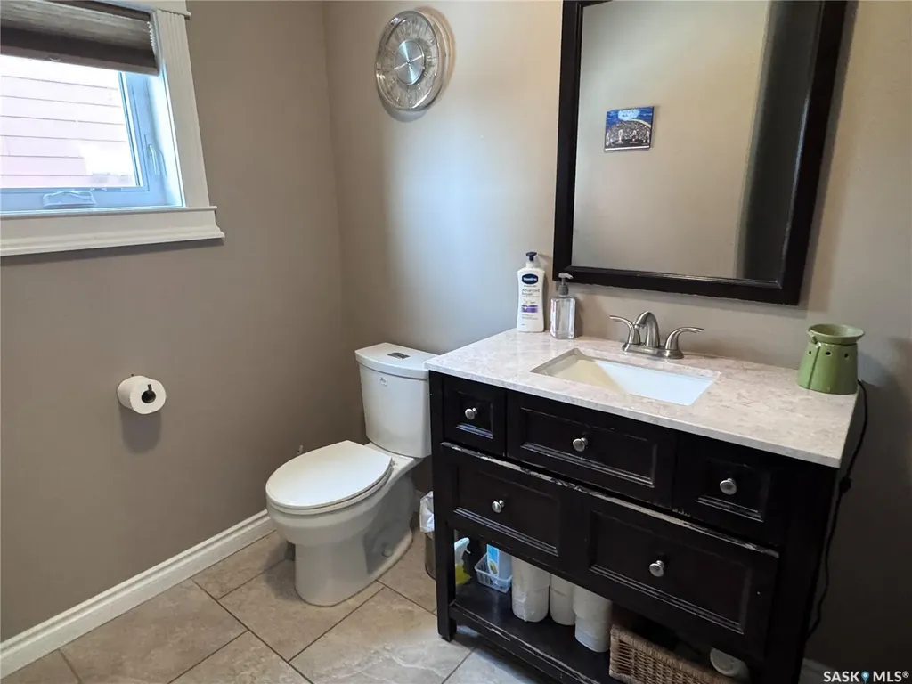 237 Eagle Point Drive La Ronge SK S0J 1L0