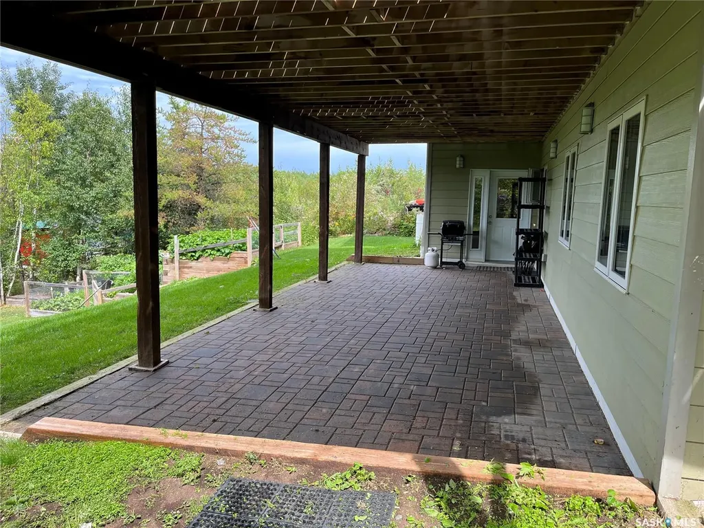 237 Eagle Point Drive La Ronge SK S0J 1L0