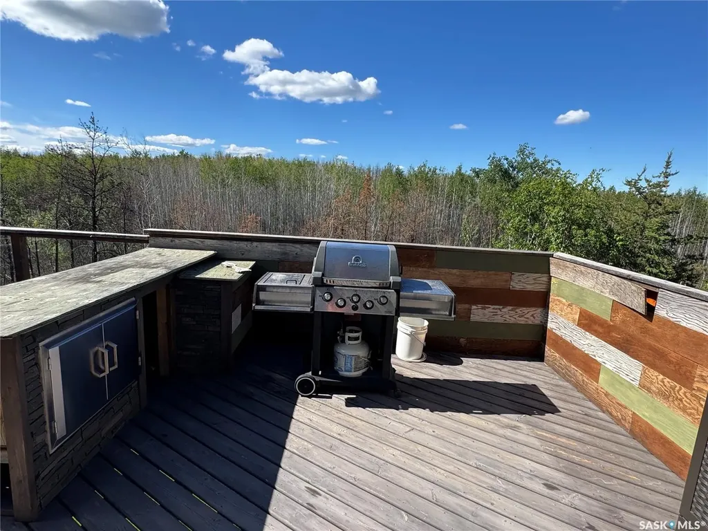 237 Eagle Point Drive La Ronge SK S0J 1L0