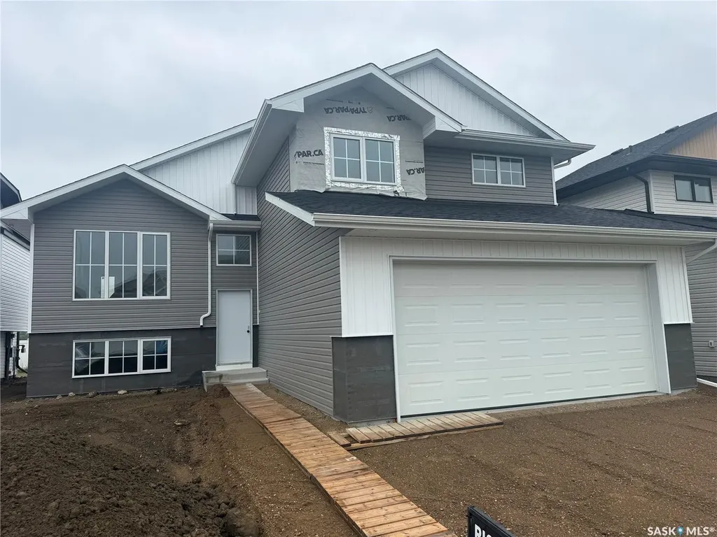 832 Woods Crescent Warman SK S0K 4S0