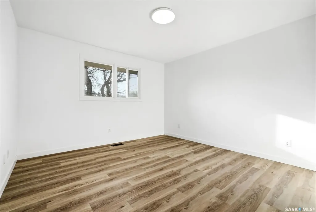 259 Broad Street N Regina SK S4P 0J3