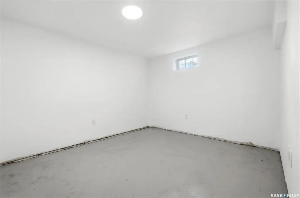 259 Broad Street N Regina SK S4P 0J3