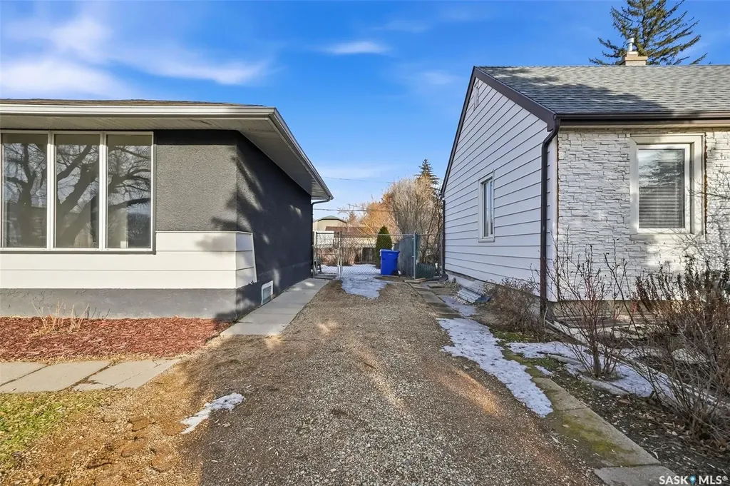 259 Broad Street N Regina SK S4P 0J3